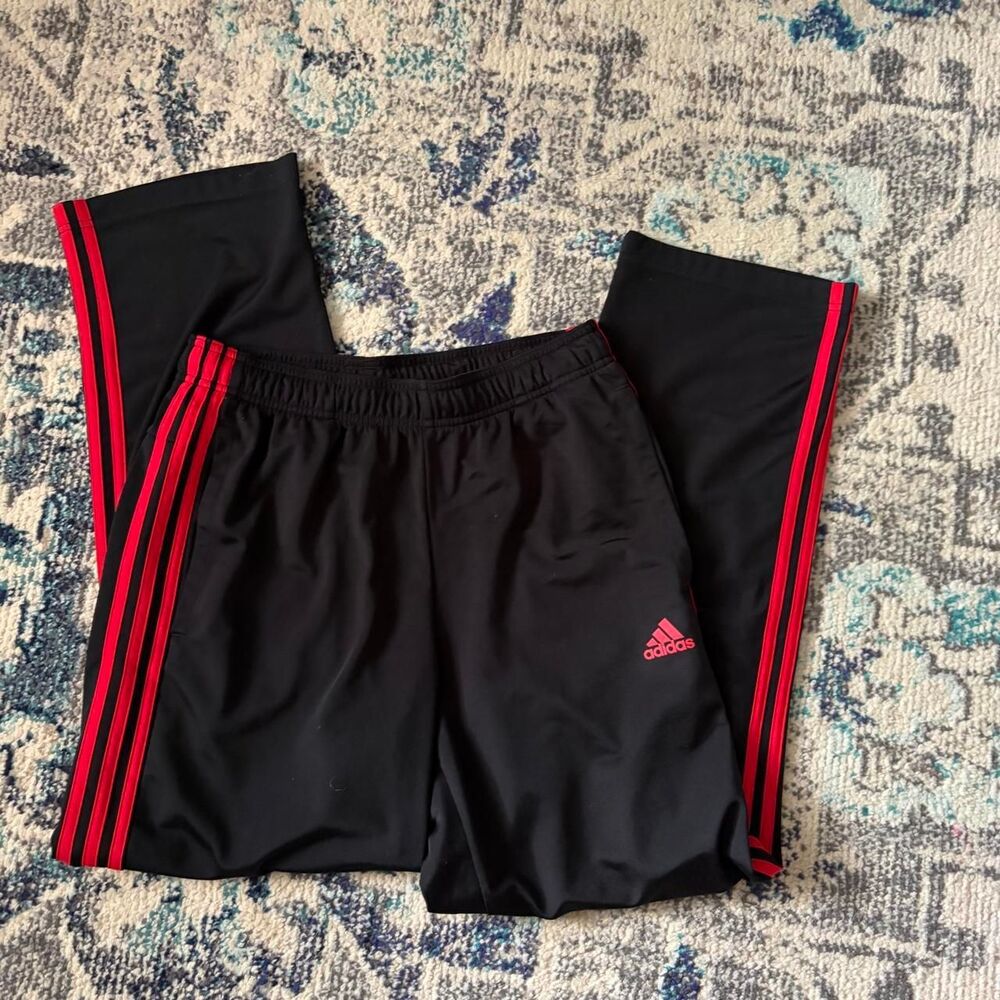 Adidas Black Track Pants Red Stripe Straight Leg Athletic Gym Workout Medium - Picture 5 of 7